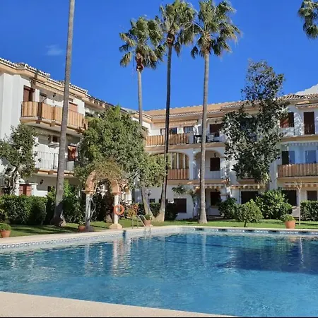 Lovely In Denia; El Patio Апартаменты *