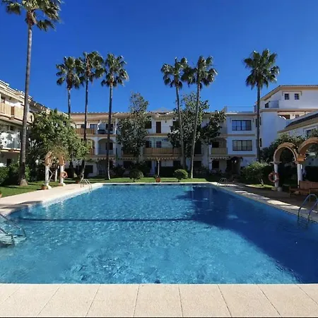 Lovely In Denia; El Patio *